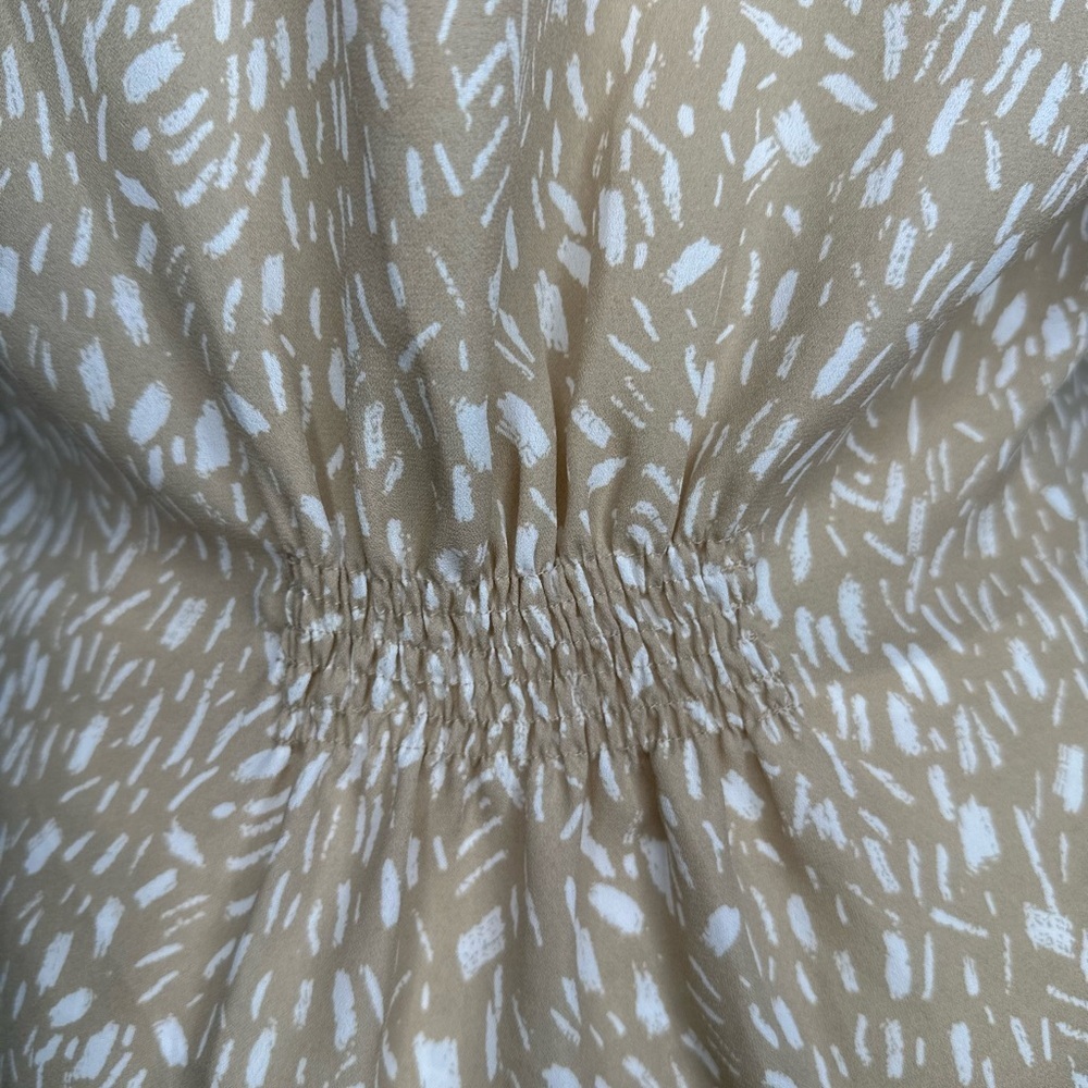 Covington Petite Beige Abstract Print Sleeveless Ruffle Front Blouse XL (1121) - Picture 10 of 14